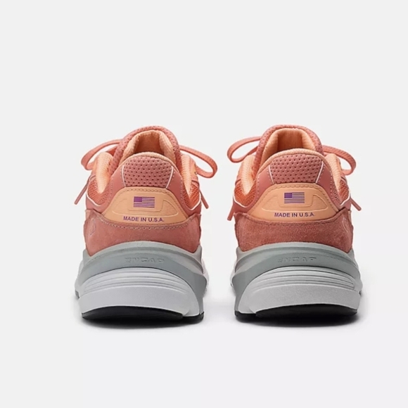 New Balance 990 V6 - Picture 3 of 8